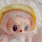 LLAVERO JUVENIL POP MART POPLAND LABUBU MOKOKO FALL INTO SPRING - Imagen 4