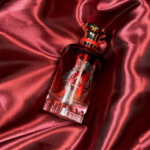 PERFUME UNISEX EMPER AL FARES AL WARD AL AHMER EDP 100ML - Imagen 4