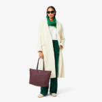 BOLSO DE HOMBRO FEMENINO LACOSTE L.12.12 CONCEPT BURDEOS - Imagen 7