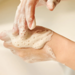 LIMPIADOR FACIAL SKIN1004 MADAGASCAR CENTELLA AMPOULE FOAM 125ML - Imagen 5