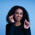 DELINEADOR DE OJOS LÍQUIDO ARMAF BEAUTÉ L.I.T MATTE WATERPRROF BLACK 4.5ML - Imagen 4