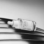 SÉRUM FACIAL SKIN1004 MADAGASCAR CENTELLA TONE BRIGHTENING CAPSULE AMPOULE 50ML - Imagen 7