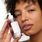 SÉRUM FACIAL SKIN1004 MADAGASCAR CENTELLA POREMIZING FRESH AMPOULE 100ML - Imagen 7