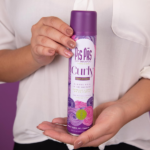 SHAMPOO CAPILAR PIS PAS SECO SPRAY CURLY PERFUME FREE 200ML - Imagen 2