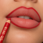 DELINEADOR LABIAL MILANI COLOR LIPLINER -TRUE RED - Imagen 3